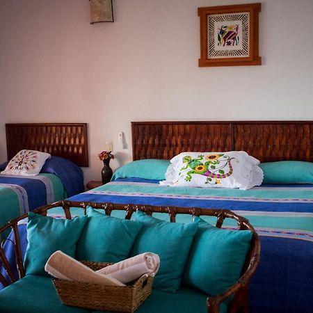 Casa Adriana Hotel Zihuatanejo Eksteriør billede