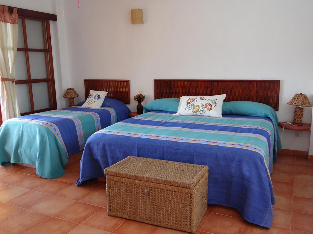 Casa Adriana Hotel Zihuatanejo Værelse billede